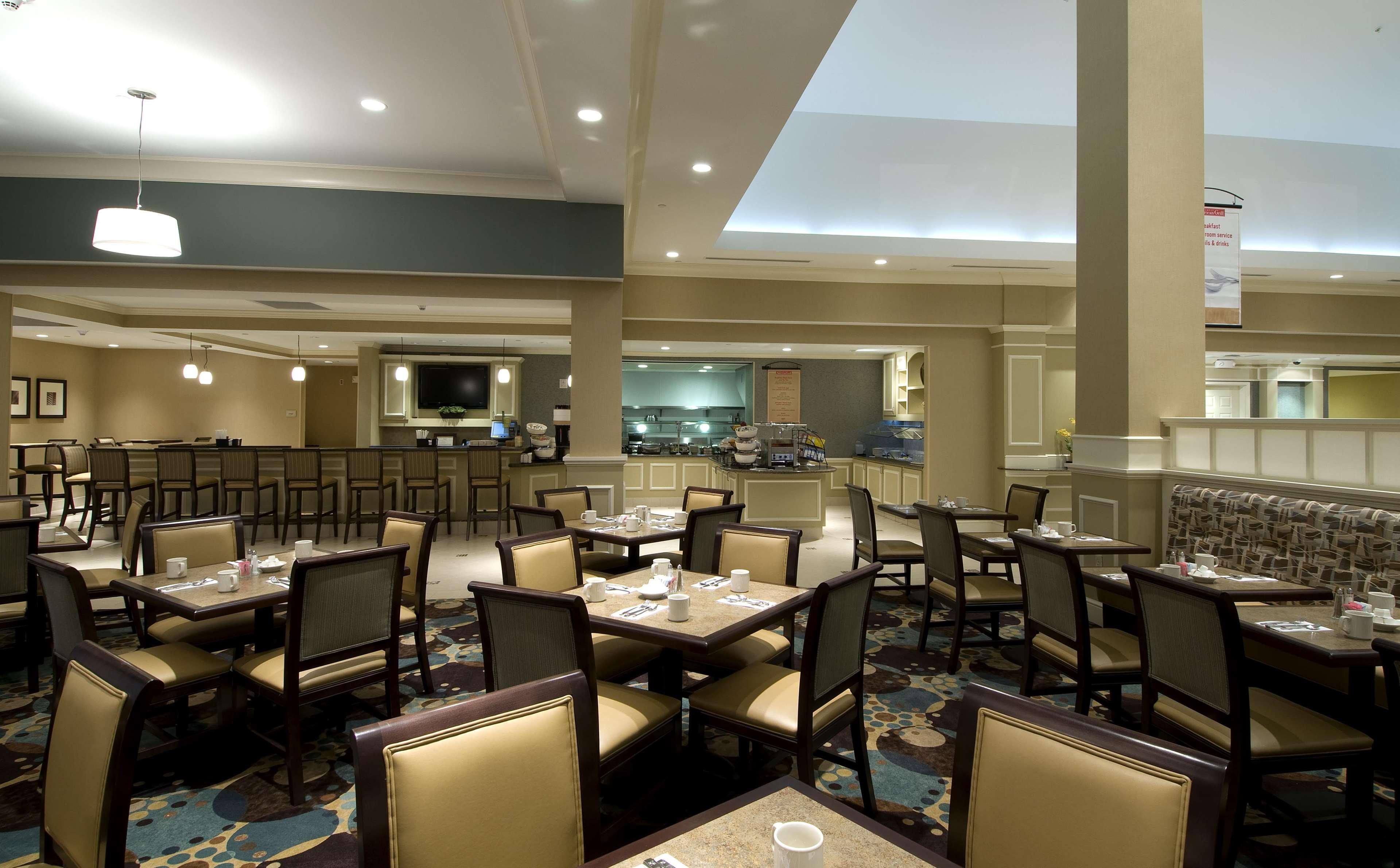 Hilton Garden Inn Mount Holly/Westampton Ресторант снимка